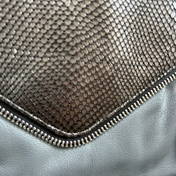 Halogen Envelope Clutch Purse Gray Leather‎ Zipper Trim Edgy Retro Glam Designer - Picture 6 of 14